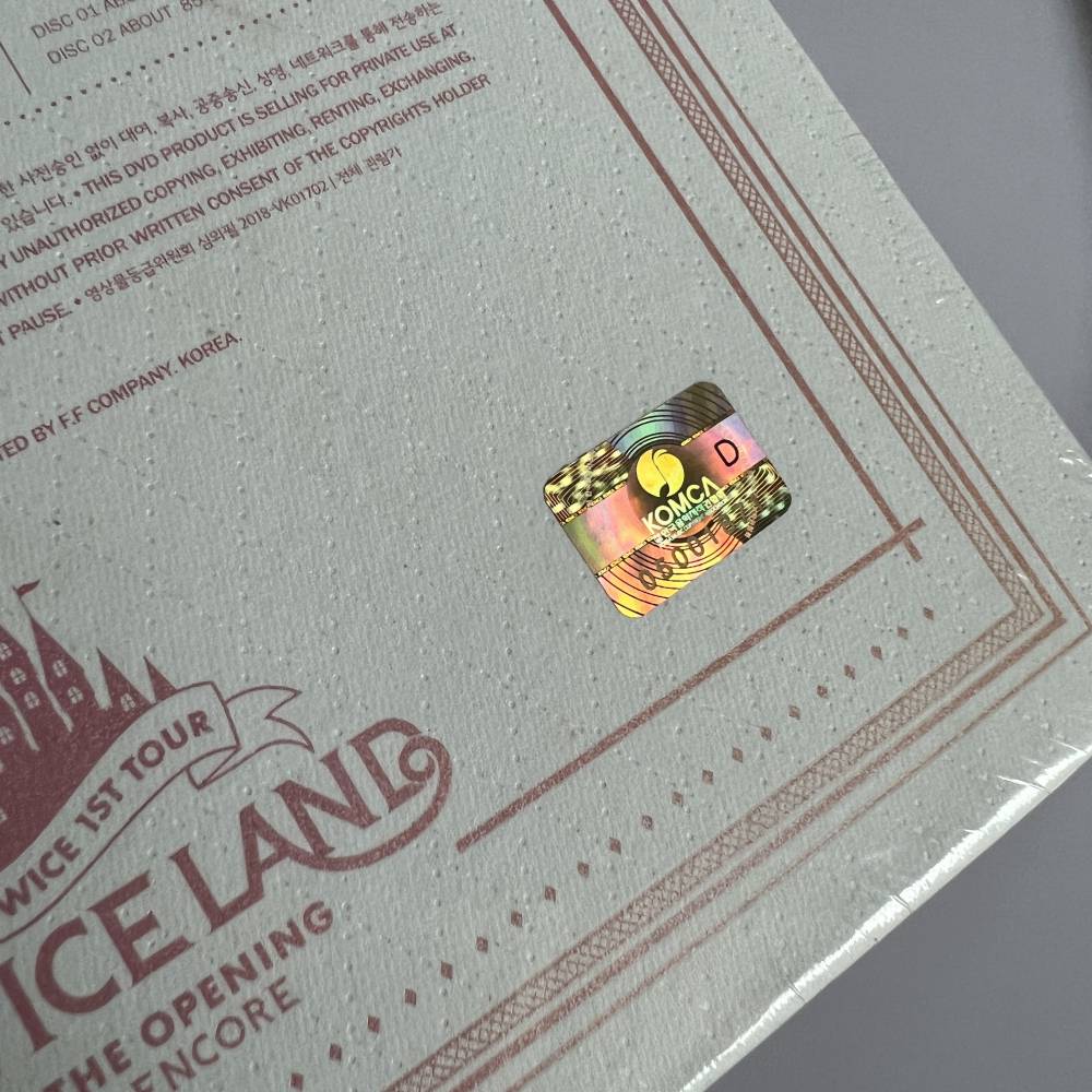 TWICE 'TWICELAND THE OPENING ENCORE' 1ST TOUR 2017 DVD + PHOTOBOOK